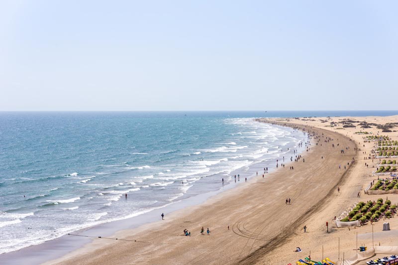 Playa del Inglรฉs en Gran Canaria