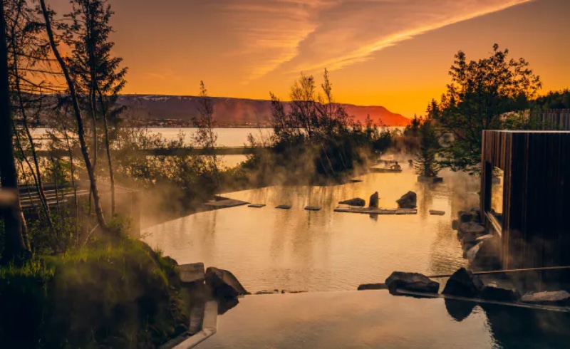 Forest Lagoon termas Islandia