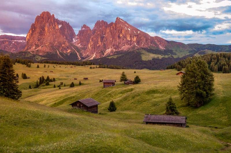 Alpe di Siusi, uno de los lugares donde dormir en los Dolomitas