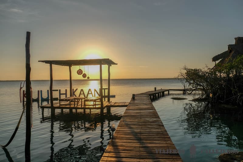 Amanecer en Bacalar