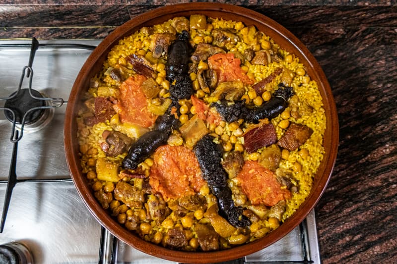 Arroz al horno, otro de los platos que probar en los restaurantes de Moraira