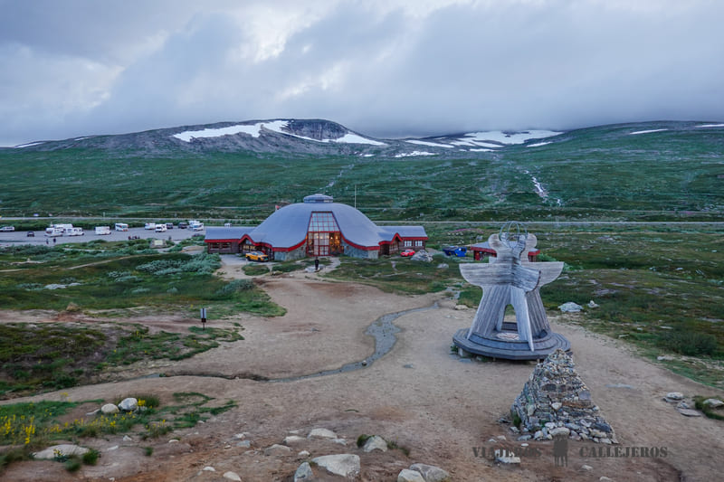 artic circle center noruega