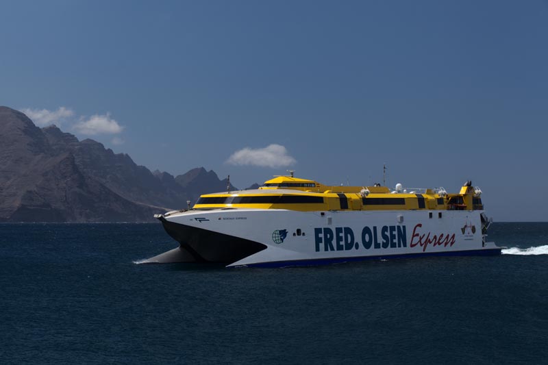 Barco a La Gomera