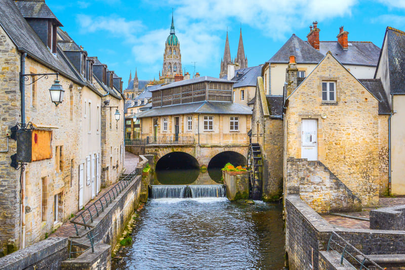 bayeux que ver en normandia