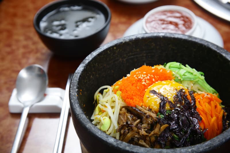 Bibimbap en los restaurantes donde comer en Jeonju