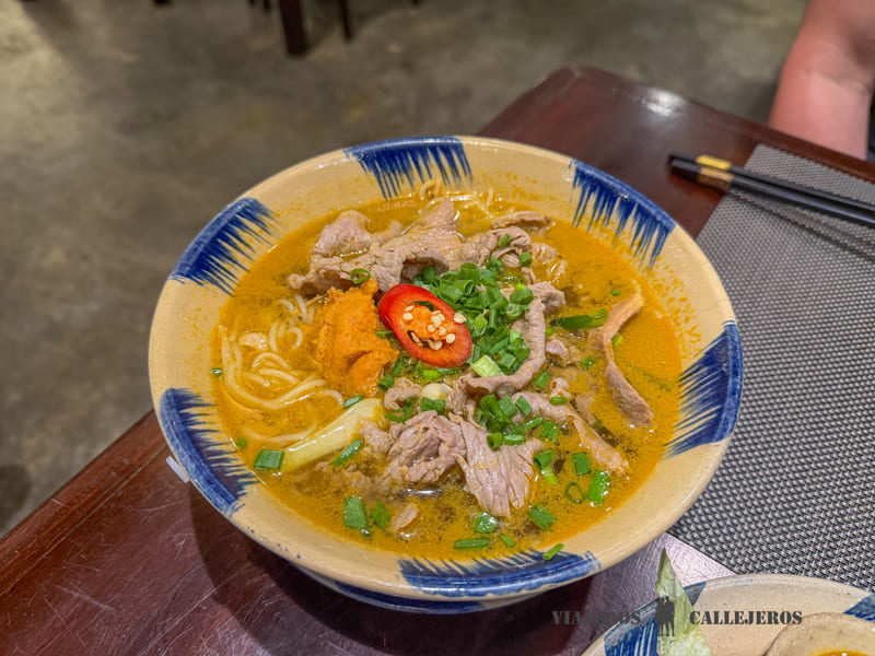 Bún bò Huế