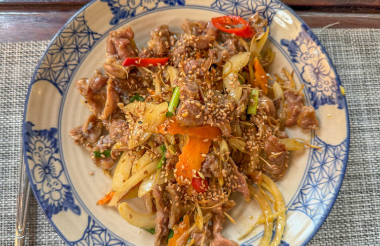 Carne de cabra en los restaurantes donde comer en Tam Coc