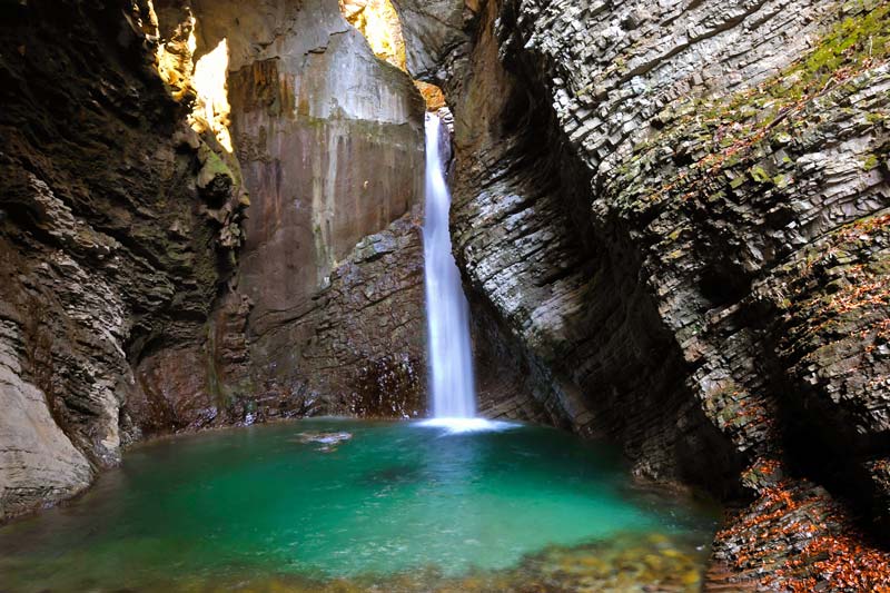 Cascada Kozjac, Eslovenia en coche