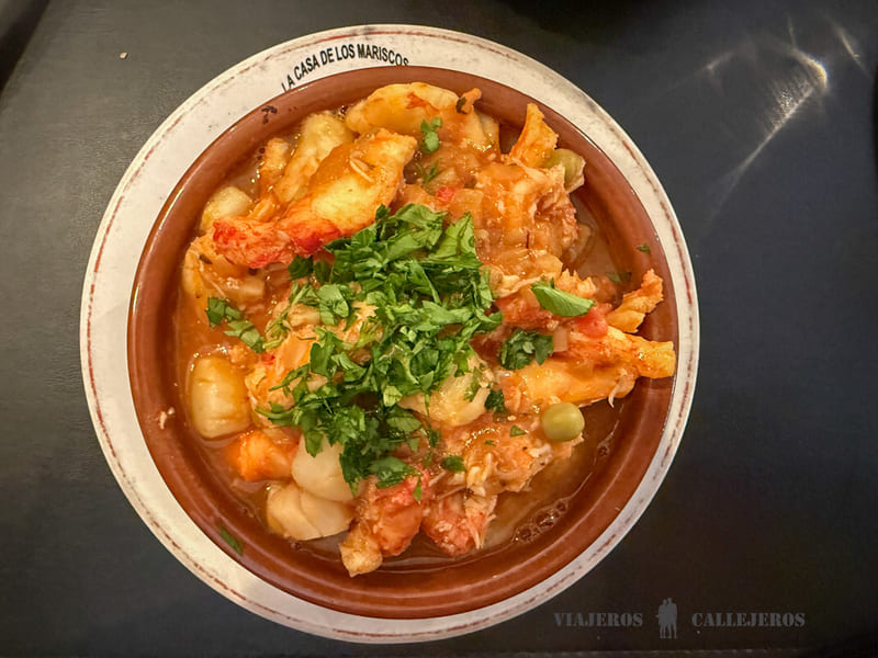 Cazuela centolla en La Casa de los Mariscos uno de los restaurantes donde comer en Ushuaia