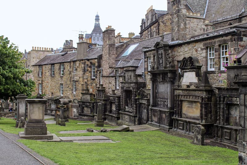 cemeterio greyfiars edimburgo en un día