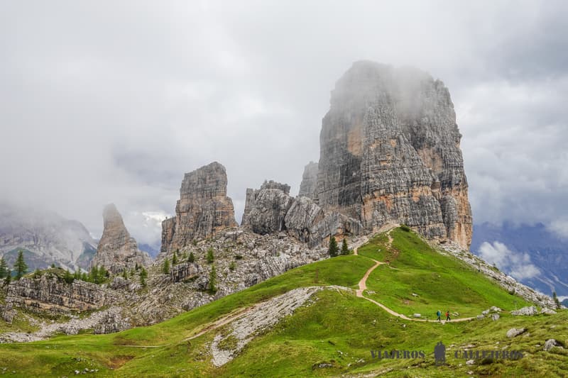 Cinque Torri en los consejos para viajar a los Dolomitas