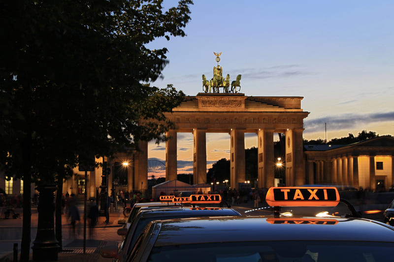 como ir del aeropuerto de berlín al centro
