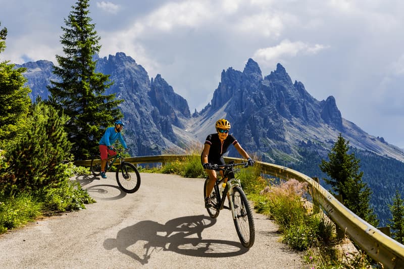 Ciclismo, en los consejos para viajar a los Dolomitas