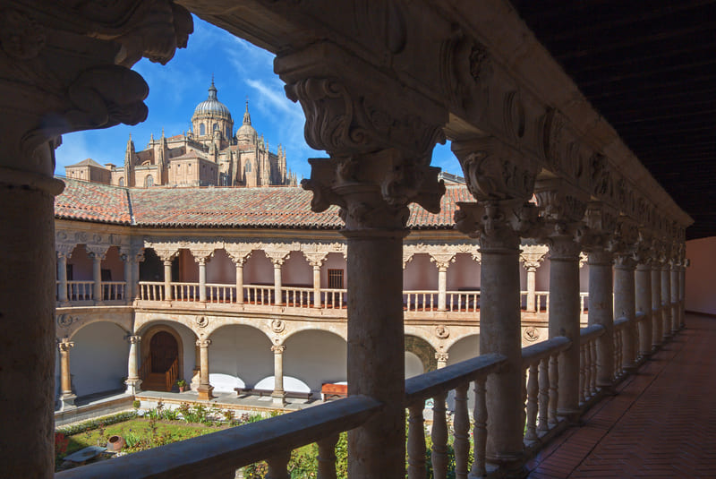 convento dueñas que visitar en Salamanca