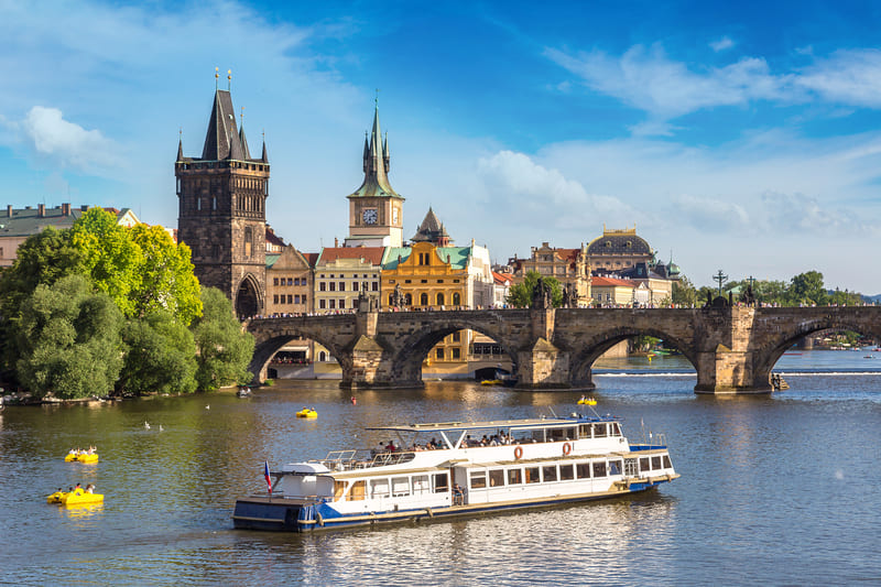 crucero moldava que hacer en praga