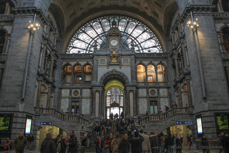 Estación Central que visitar en Amberes