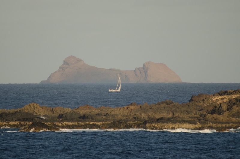 Velero por La Graciosa
