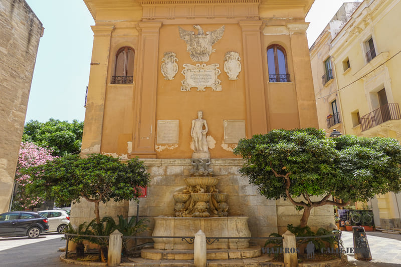 fuente neptuno