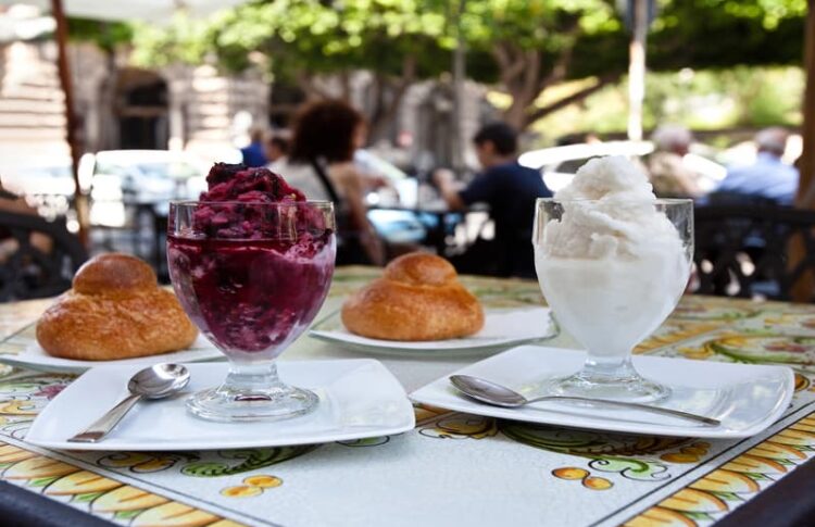 Granita en los restaurantes de Noto