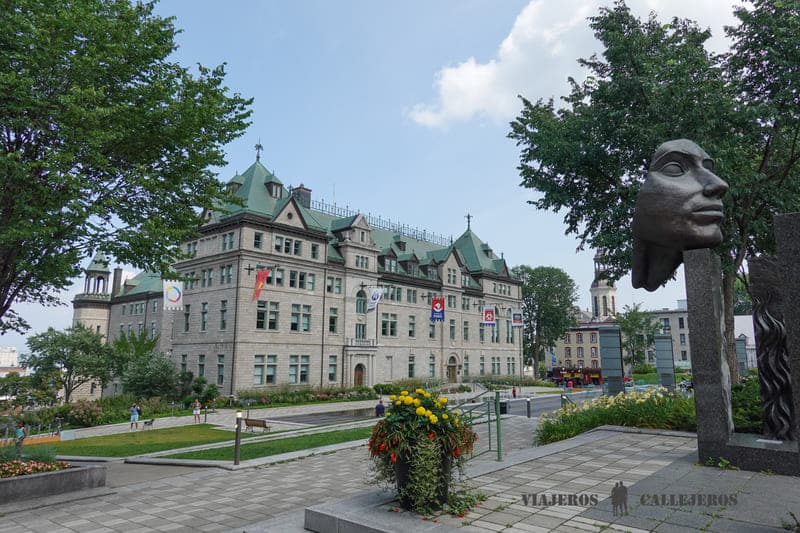 hotel de ville quebec canada