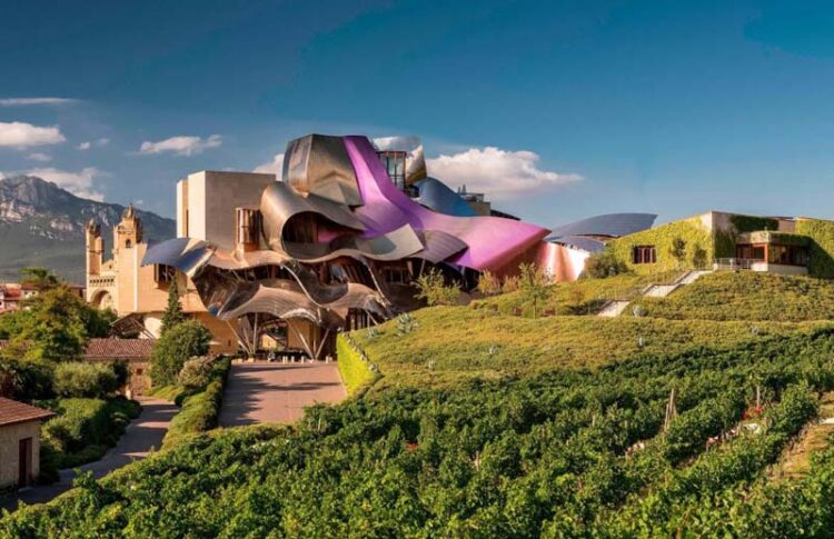 Hotel Marqués del Riscal, hoteles bonitos en el País Vasco