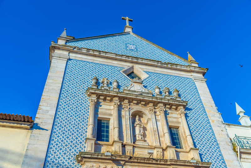 iglesia misericordia que hacer en aveiro