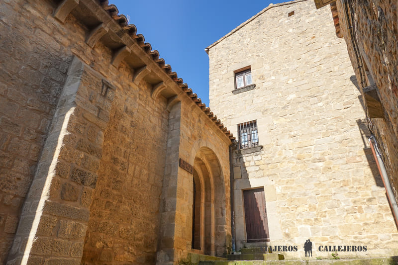 Iglesia de San Martín de Tours que visita en sos del rey católico