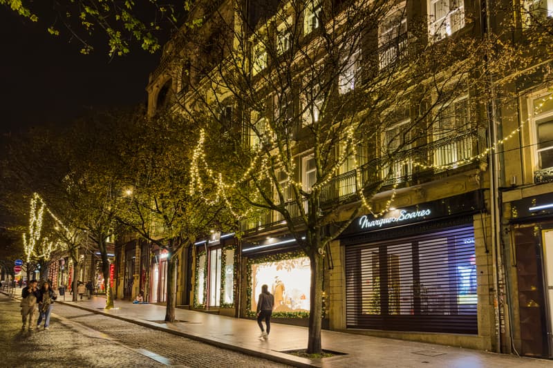 Iluminación navideña en Oporto