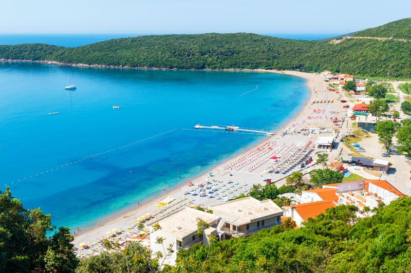 Jaz, una de las mejores playas de Montenegro