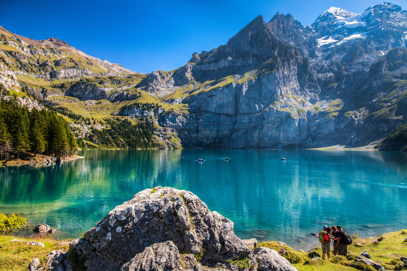 lago oeschinen que ver en suiza