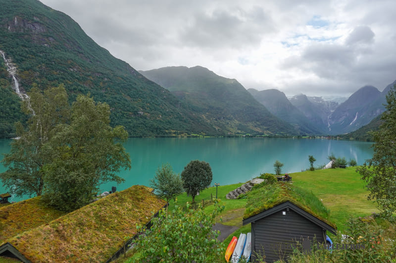 Lago Oldevatnet fiordos noruegos