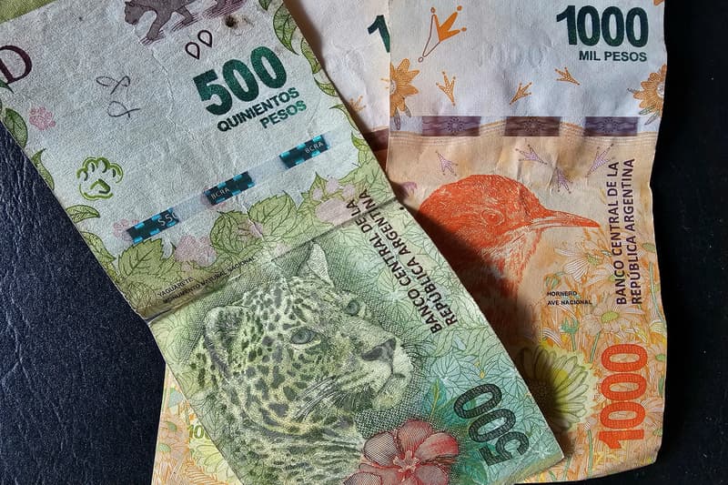 Llevar efectivo, uno de los consejos para viajar a Argentina