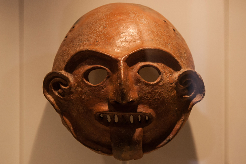 Máscara Museo Larco Cusco