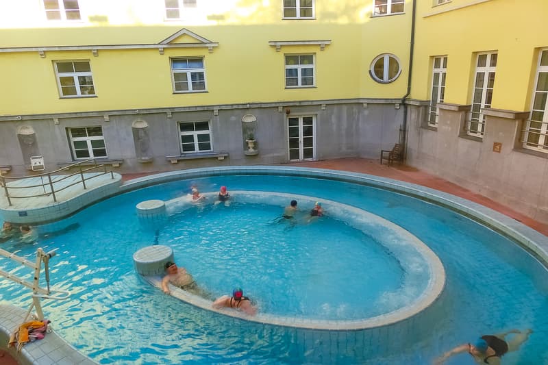 Lukรกcs, una de las termas de Budapest