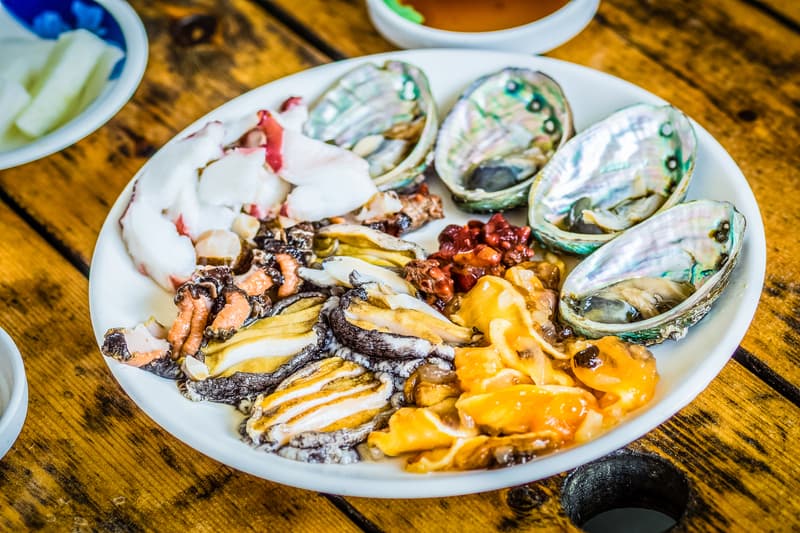 Mariscos en los restaurantes de Jeju