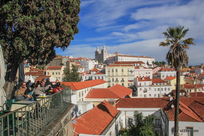 Mirador Portas do Sol en el recorrido por Lisboa en 4 días