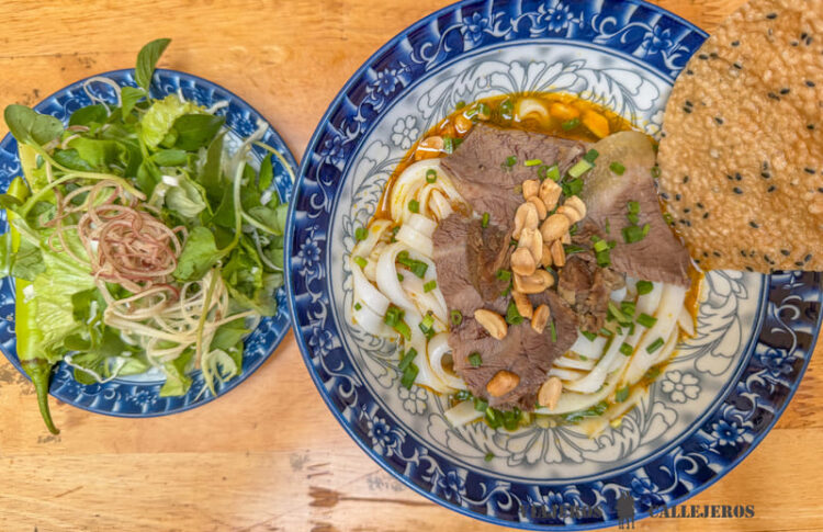 My Quang Bo en los restaurantes donde comer en Da Nang