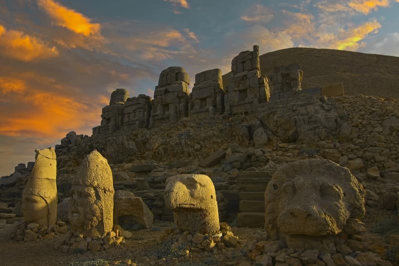 Nemrut en un recorrido por Turquía en coche