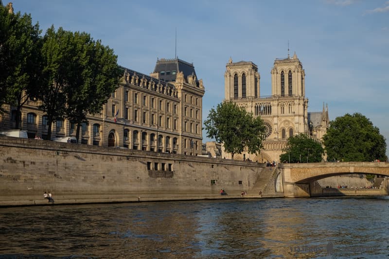 Notre Dame en el París en 5 o 6 días