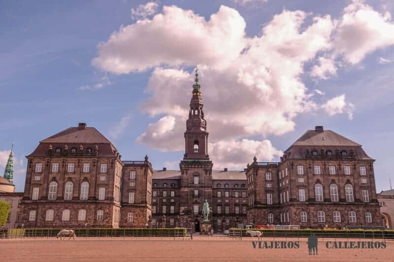 palacio christiansborg que ver en copenhague