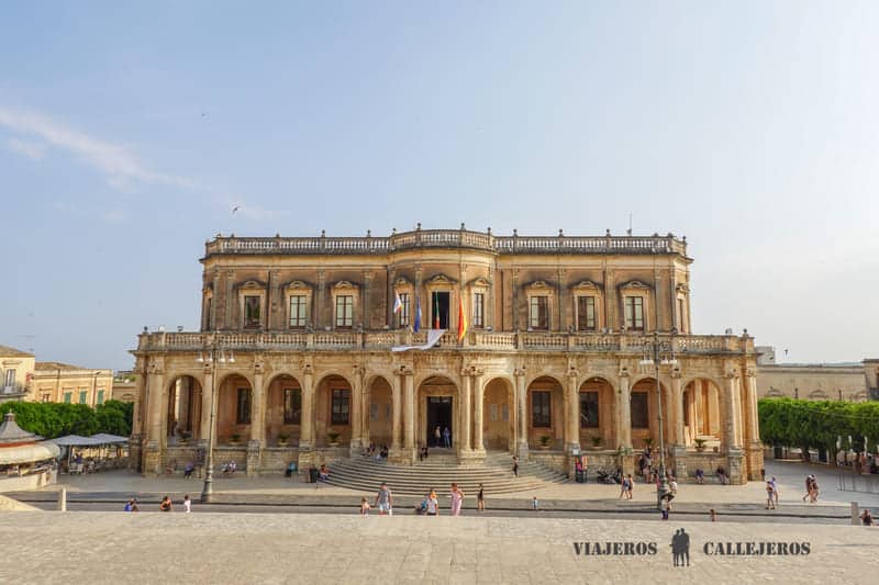 palacio ducezio noto sicilia