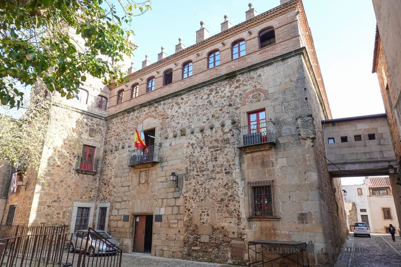 palacio toledo moctezuma caceres