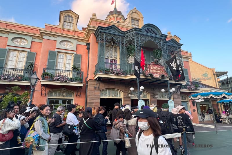 Piratas del Caribe atracción Disney Tokio