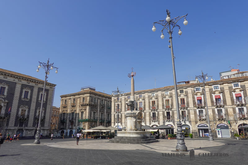 Piazza del Duomo que ver en catania