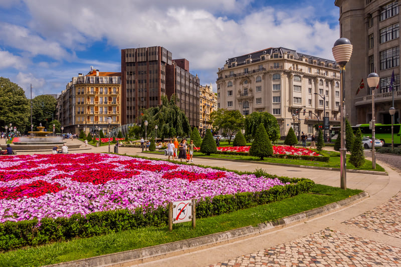 plaza moyua bilbao