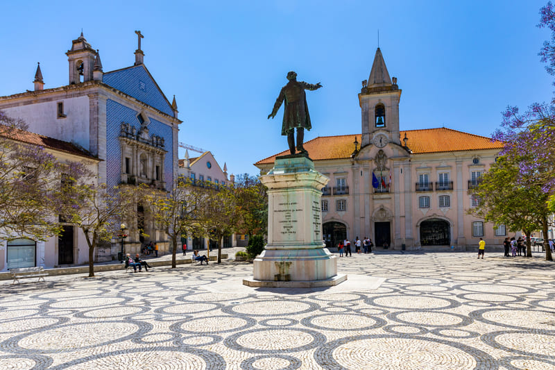 plaza republica que visitar en Aveiro