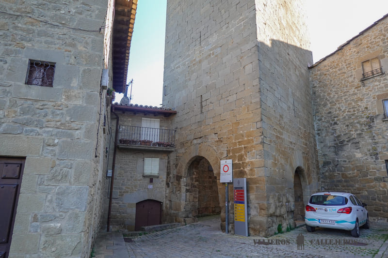 portal de la reina que ver en sos del rey católico