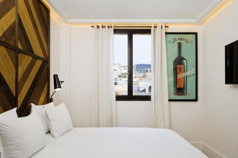 Praktik Vinoteca, hoteles con encanto en Barcelona