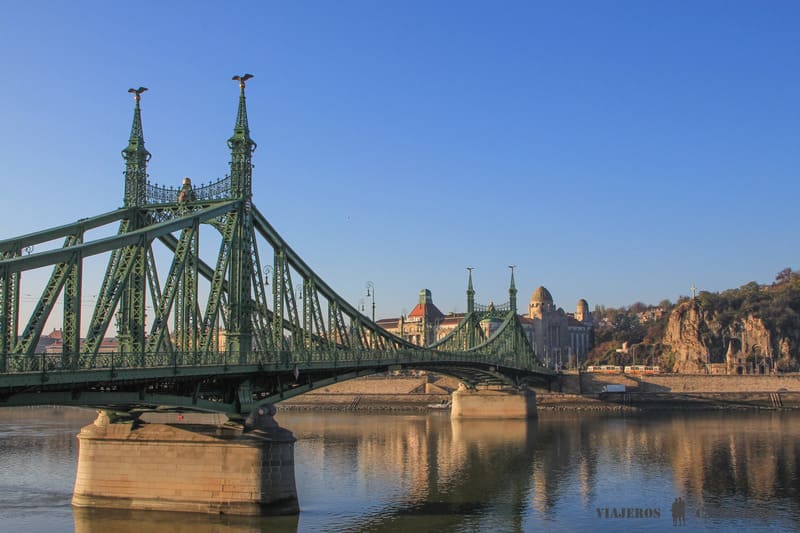 puente libertad que ver en budapest