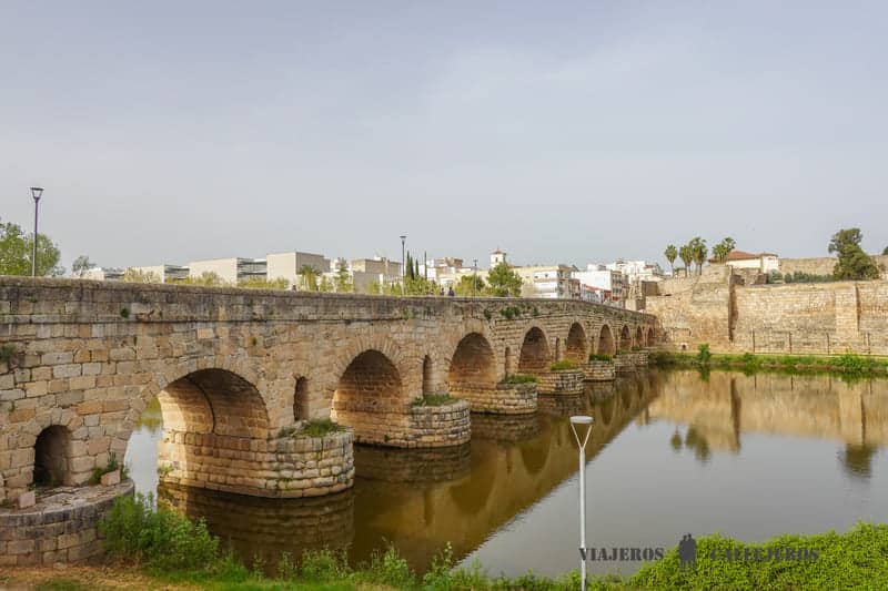 puente romano mérida